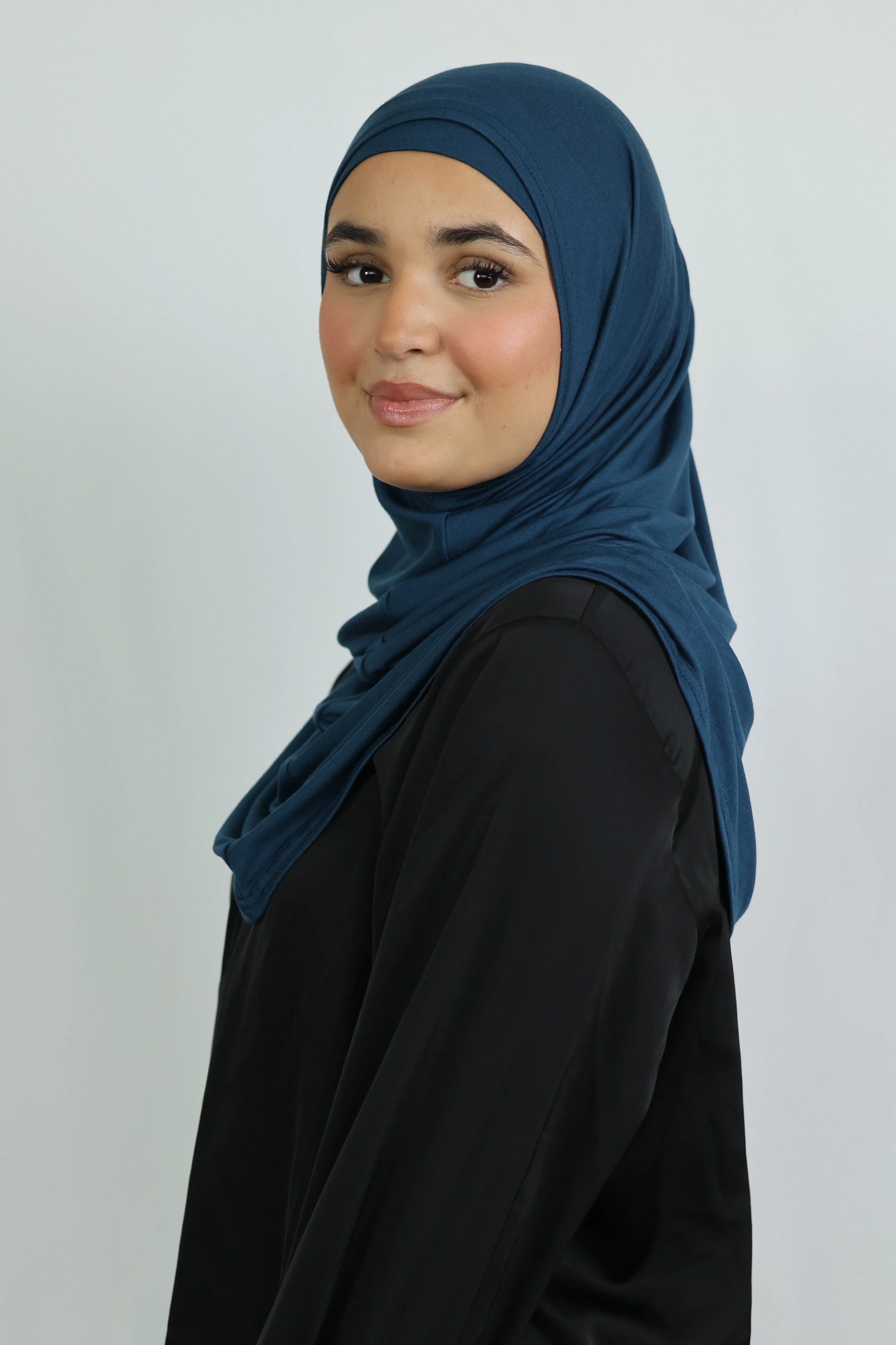 Premium Jersey Instant Khimar (Peacock)