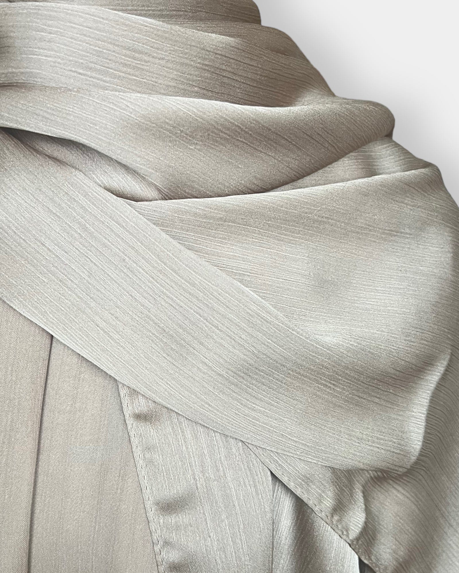 Diamond Satin Crinkle (Oat) - Image 5