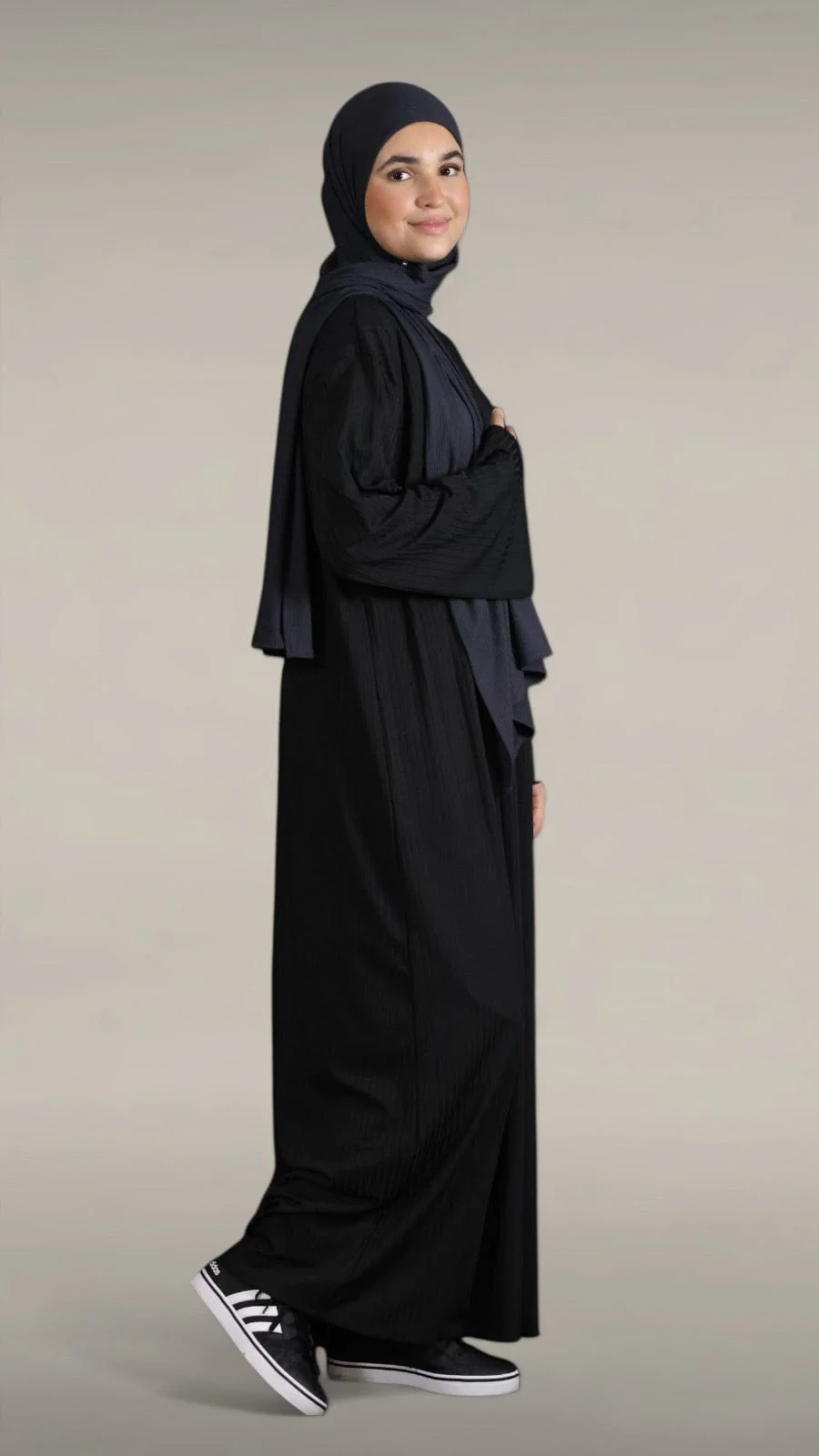 Unika Ripped Abaya (Sort) - Image 3